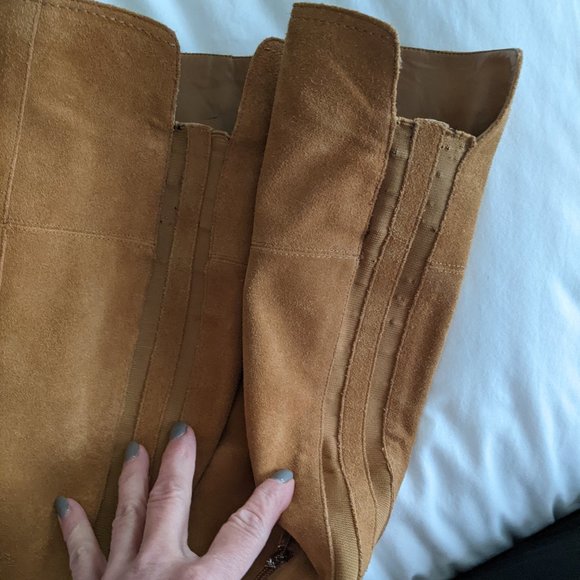 Marc Fisher size 9W over the knee suede boot - Picture 9 of 9